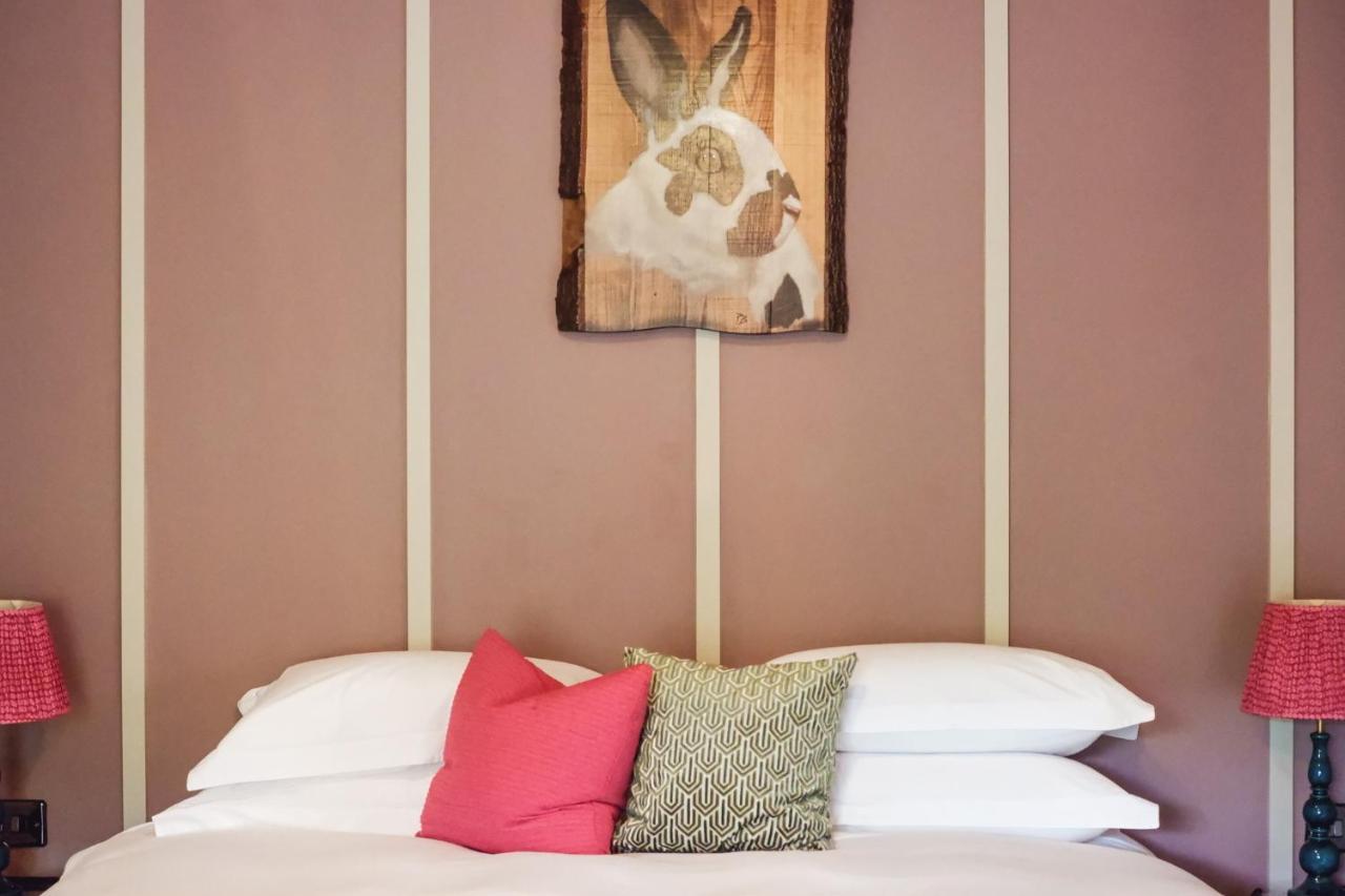 טמפלפטריק The Rabbit Hotel & Retreat מראה חיצוני תמונה