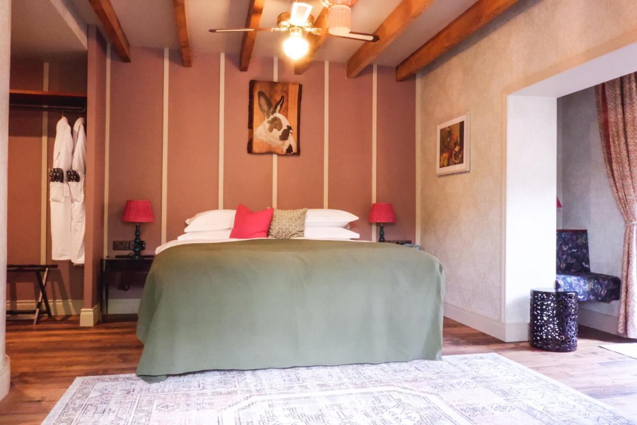 טמפלפטריק The Rabbit Hotel & Retreat מראה חיצוני תמונה